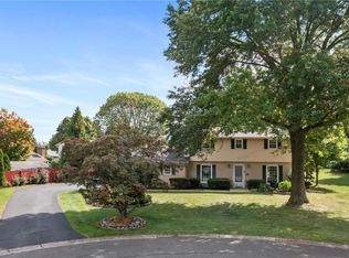 4234 Windsor Pl, Center Valley, PA 18034