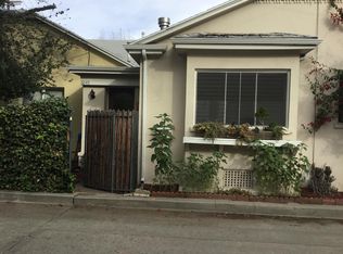 6045 Graciosa Dr, Los Angeles, CA 90068