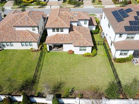 4th image of 10933 Citron Oaks Dr