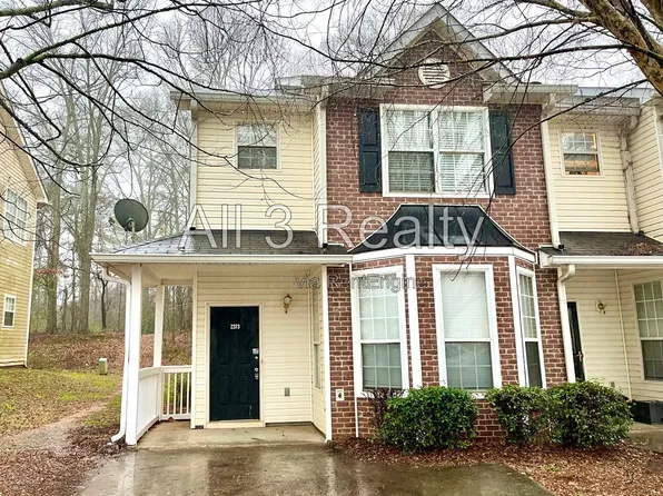 2373 Brianna Dr, Hampton, GA 30228