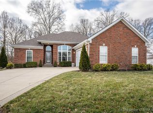 272 Bartholomew Blvd, Jeffersonville, IN 47130