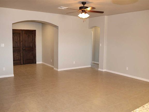 5th image of 5364 E 33rd Ln