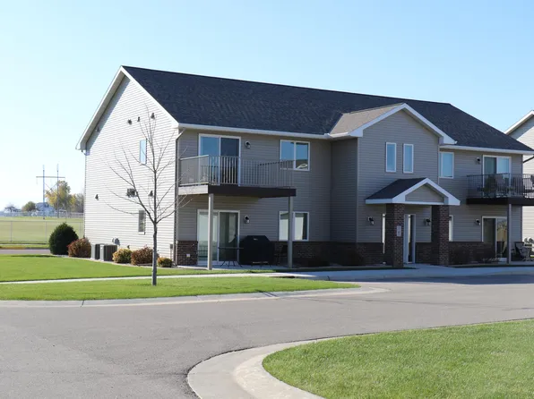 101 Eagle Path, Eagle Lake, MN 56024