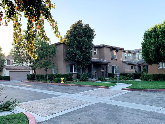 2nd image of 515 N Orange Privado