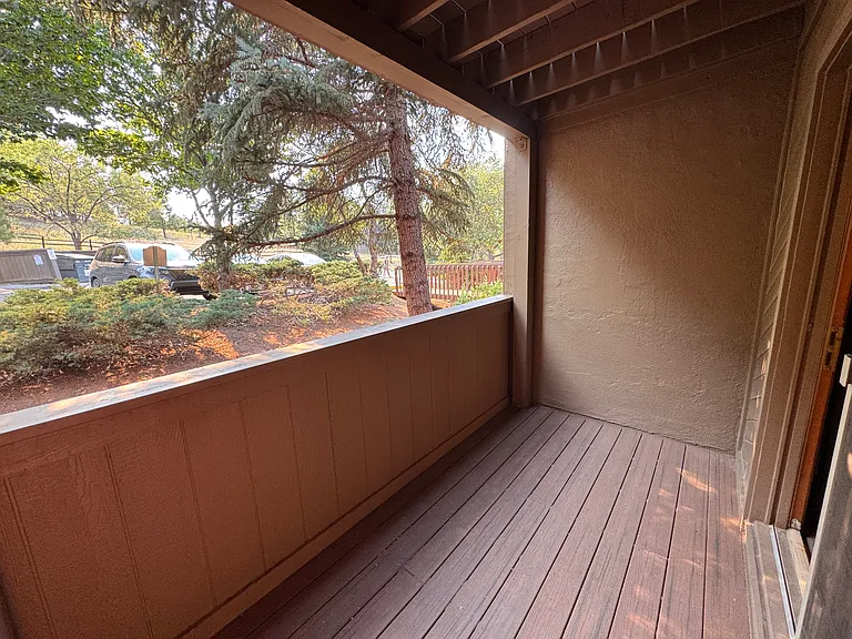 2831 N Walnut Hills Dr — Photo 14