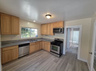 270 Newport Ave #B, Long Beach, CA 90803