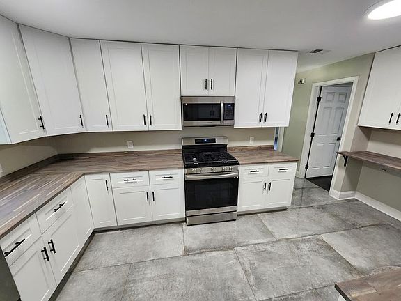 4th image of 5259 Sequoia Ave