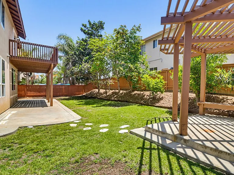 1100 Corrales Ln — Photo 56