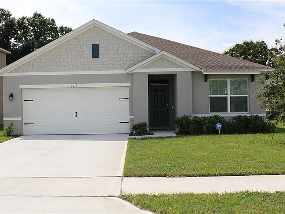 2nd image of 2917 Canary Ln