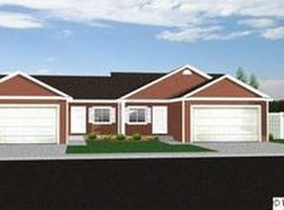 1140 Meadow Ln, Douglas, WY 82633