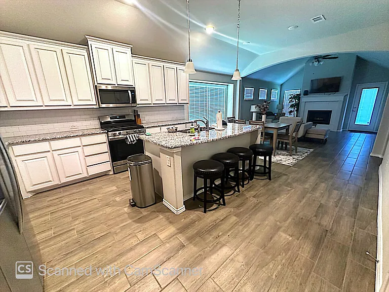 4625 Mill Falls Dr — Photo 2