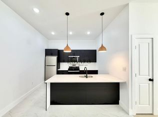98 Clinton Ave #102A, Newark, NJ 07114