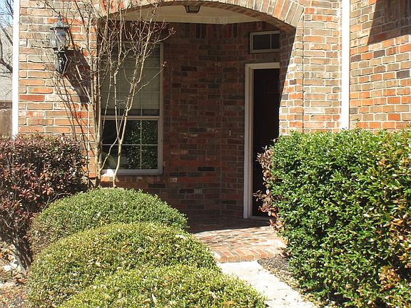 4th image of 2020 Webb Dr