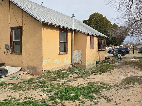 2nd image of 1708 N Maryland Ave
