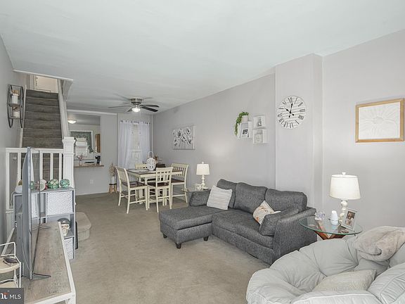 3rd image of 5042 James St