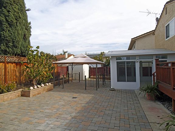 4th image of 2685 Glen Ferguson Cir