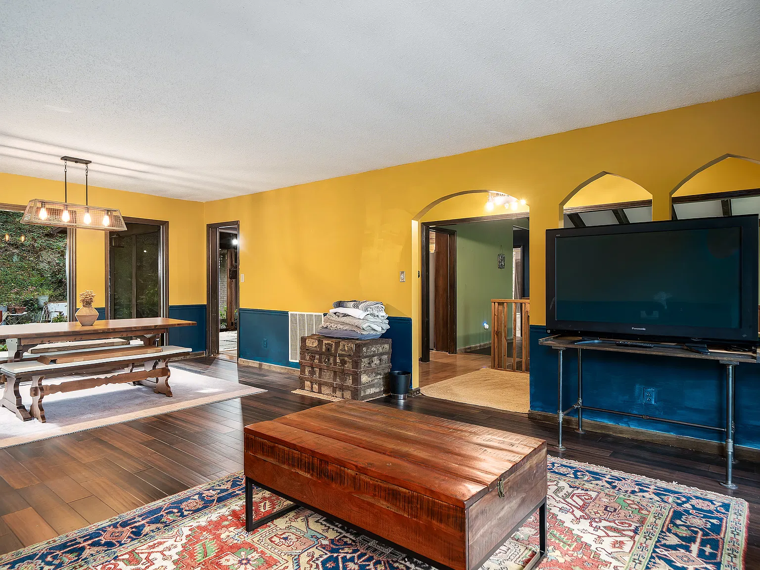 3 bed, 2531 sqft, $2,800 — Photo 3
