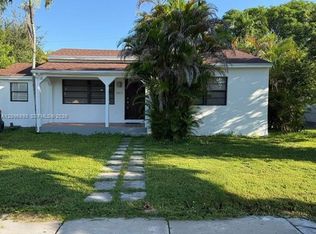 6871 SW 37th St, Miami, FL 33155