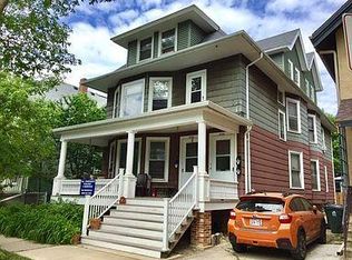 1252 Spaight St APT 1, Madison, WI 53703