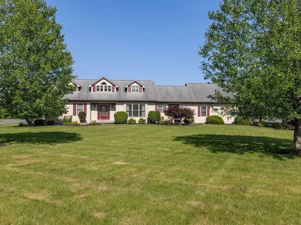 6862 Buckley Rd, North Syracuse, NY 13212