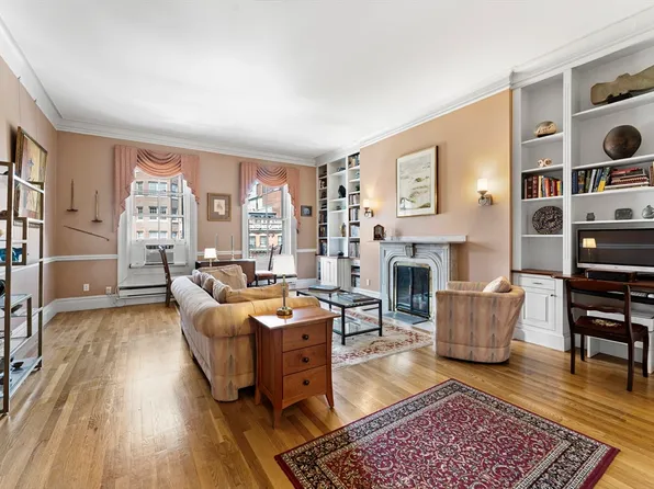 265 Beacon St APT 4, Boston, MA 02116