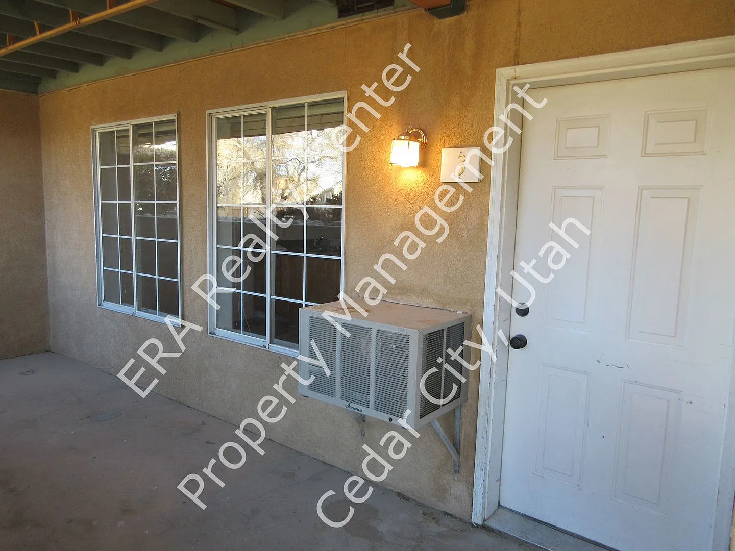 Move-In Discount 3 Bedroom, 2 Bathroom Condo in Cedar Cove — Photo 3
