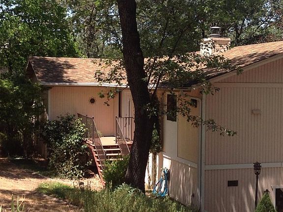 2nd image of 11046 Greenbriar Way