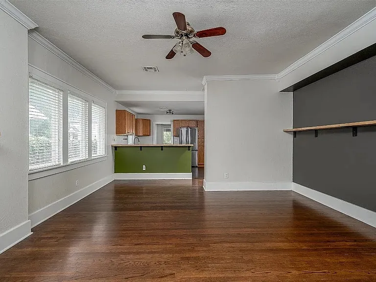 1413 NW 19th St — Photo 5