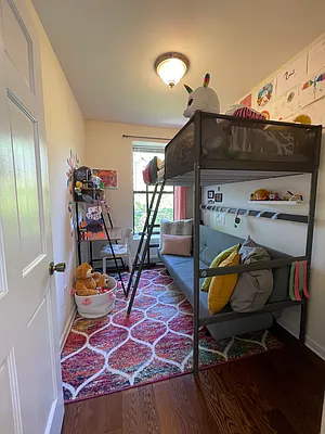 Rented by Compass | media 19