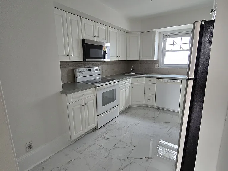 86 E Plumstead Ave #1 — Photo 7