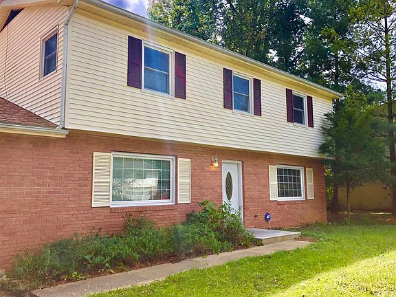 3rd image of 4510 E Blackstone Ct