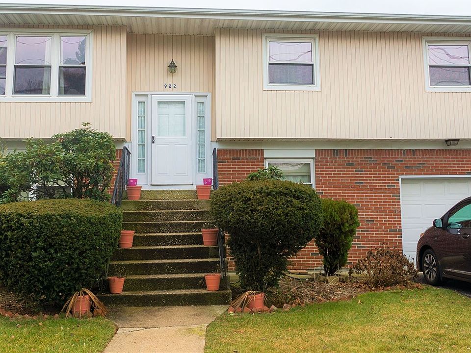 922 Merrick Avenue, East Meadow, NY 11554 Zillow