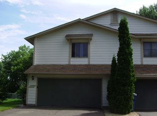 6631 Kara Dr, Eden Prairie, MN 55346