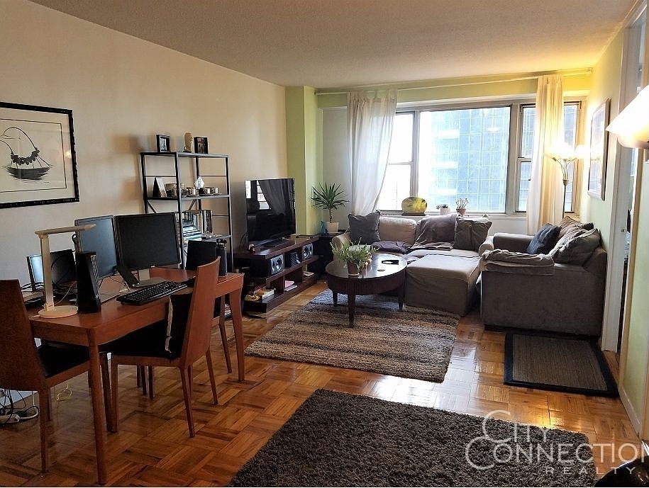 1st image of 300 E 40th St APT 27E