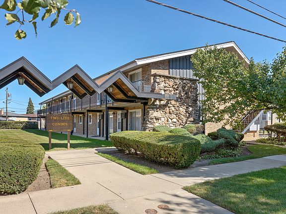 2nd image of 3721 Ruby St APT 206-S