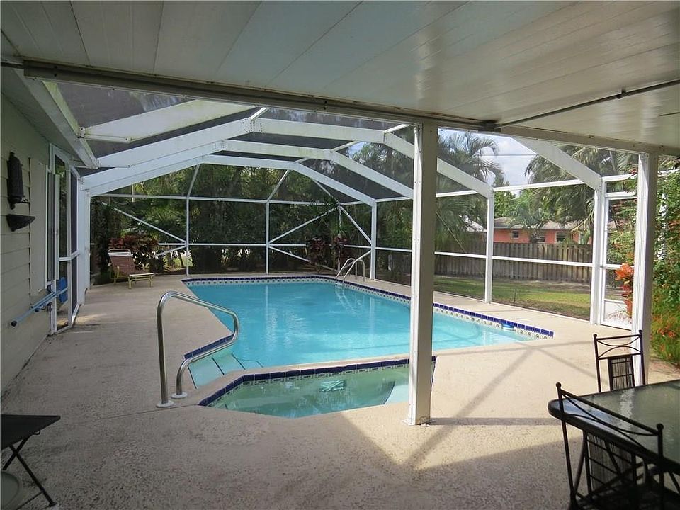 1st image of 1817 Sixty Oaks Ln