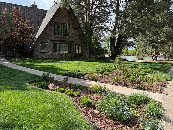 5th image of 2605 19th St Rd