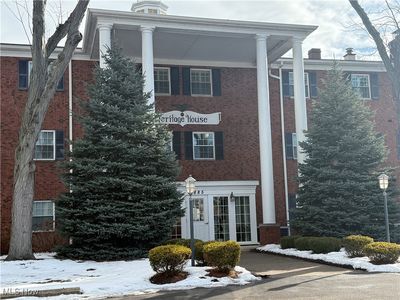 2885 Pease Dr APT 216, Rocky River, OH, 44116