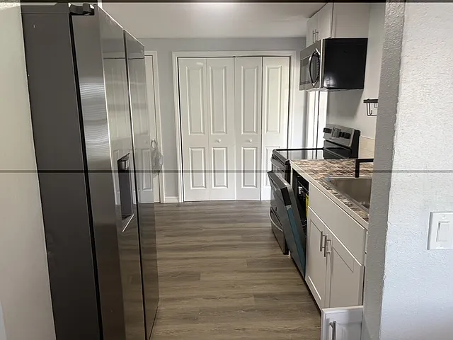 7001 142nd Ave #207 — Photo 9