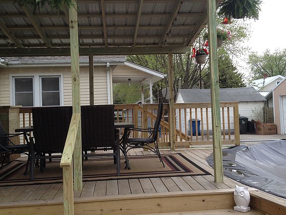 3rd image of 419 Roberts St