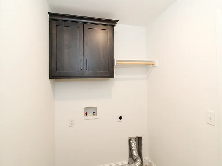 1450 Ari Ave — Photo 24