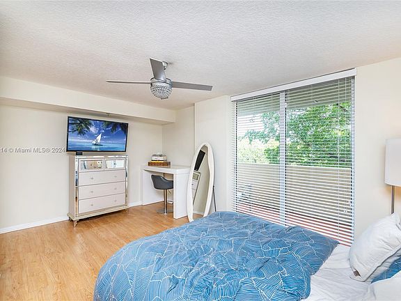 5th image of 1650 Coral Way APT 404