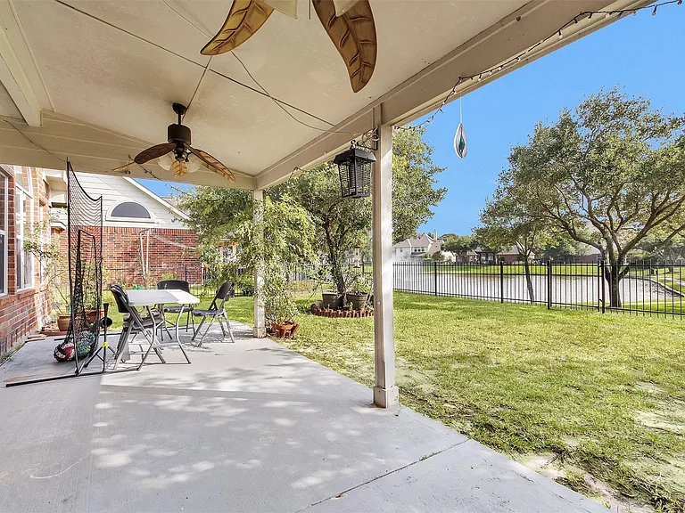 30015 Marion Meadow Ln — Photo 24