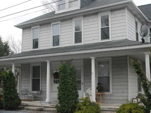120 Heisey Ave, Elizabethtown, PA 17022