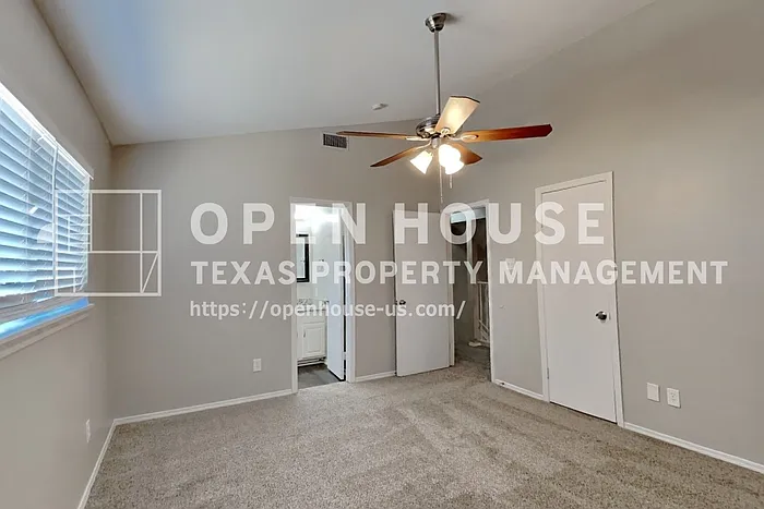 845 Whitehall Dr — Photo 10