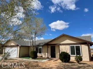 22276 Minnetonka Rd, Apple Valley, CA 92308