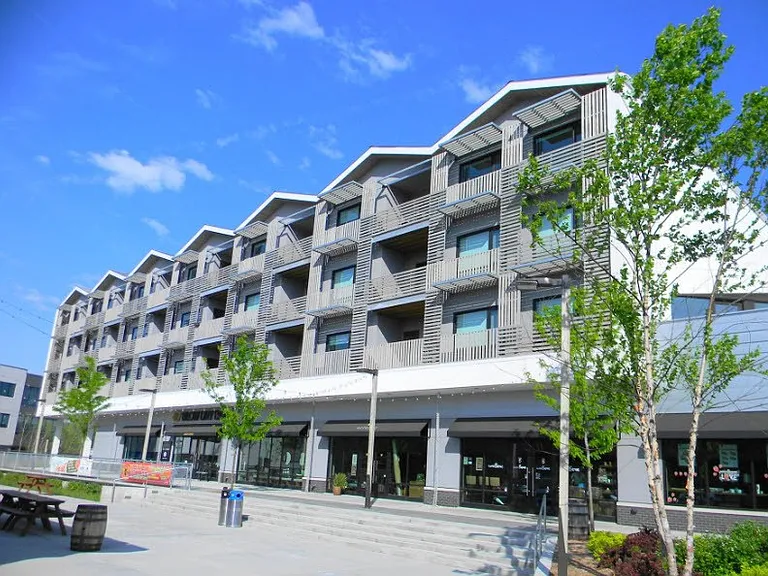 Welcome to Farmers Park Apartments, where modern design meets convenience. Enjoy spacious living, elegant finishes, and a vibrant community atmosphere right outside your door. Don't miss out on your ideal homeschedule a visit today!