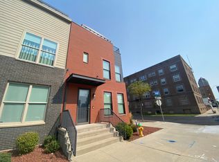 1601 Grand Ave, Des Moines, IA 50309