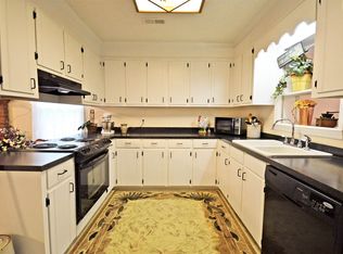 105 Wolfe Lake Ln, Gaston, SC 29053