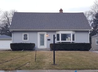 824 S Wisconsin Ave, Villa Park, IL